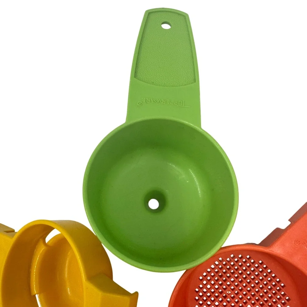 Tupperware Egg Separator Strainer Funnel 879 779 877‎ Green Gold Orange
